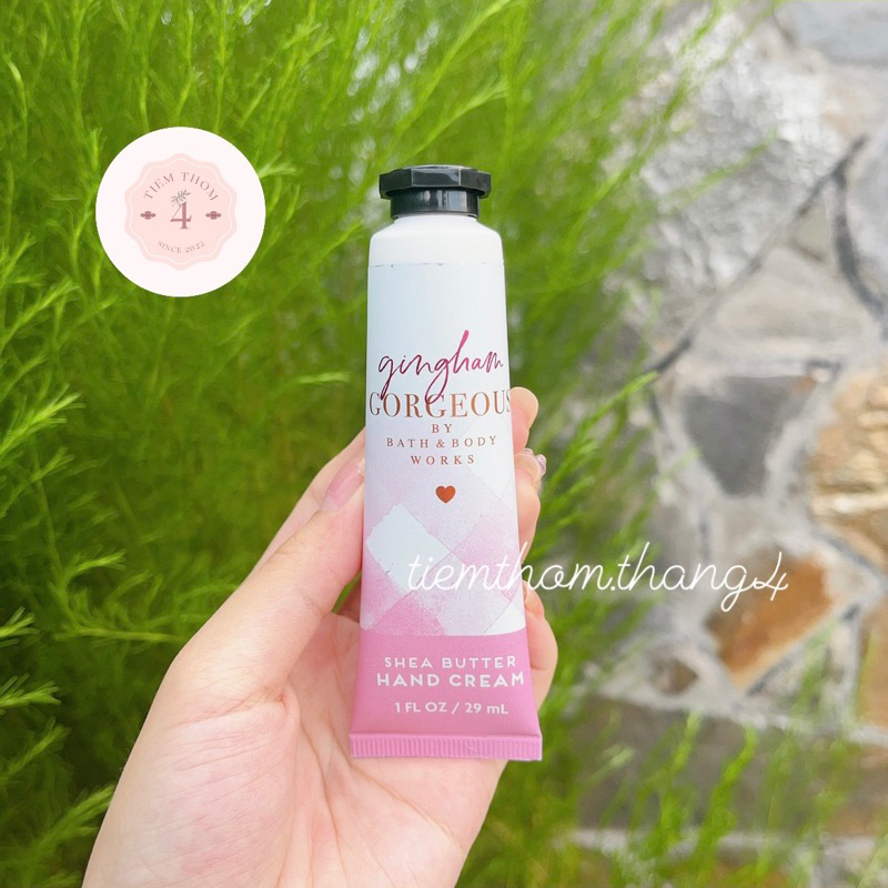 •𝐊𝐞𝐦 𝐝𝐮̛𝐨̛̃𝐧𝐠 𝐝𝐚 𝐭𝐚𝐲• Bath & Body Works - Hand Cream