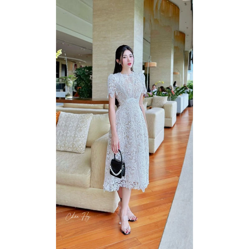 ĐẦM REN MẪU MỚI TIỂU THƯ ĐẠI DƯƠNG