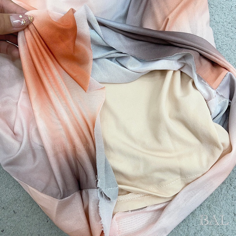 Váy body cúp ngực dáng dài thiết kế màu loang lạ mắt, Váy loang cúp ngực có dây chun mặc được 2 kiểu