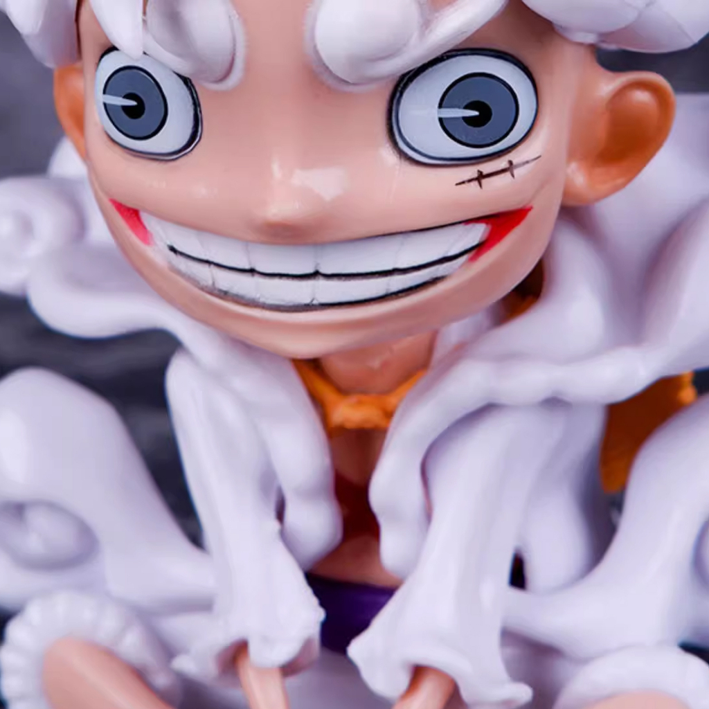 MÔ HÌNH LUFFY GEAR 5 CHIBI NGỒI CỰC ĐÁNG YÊU