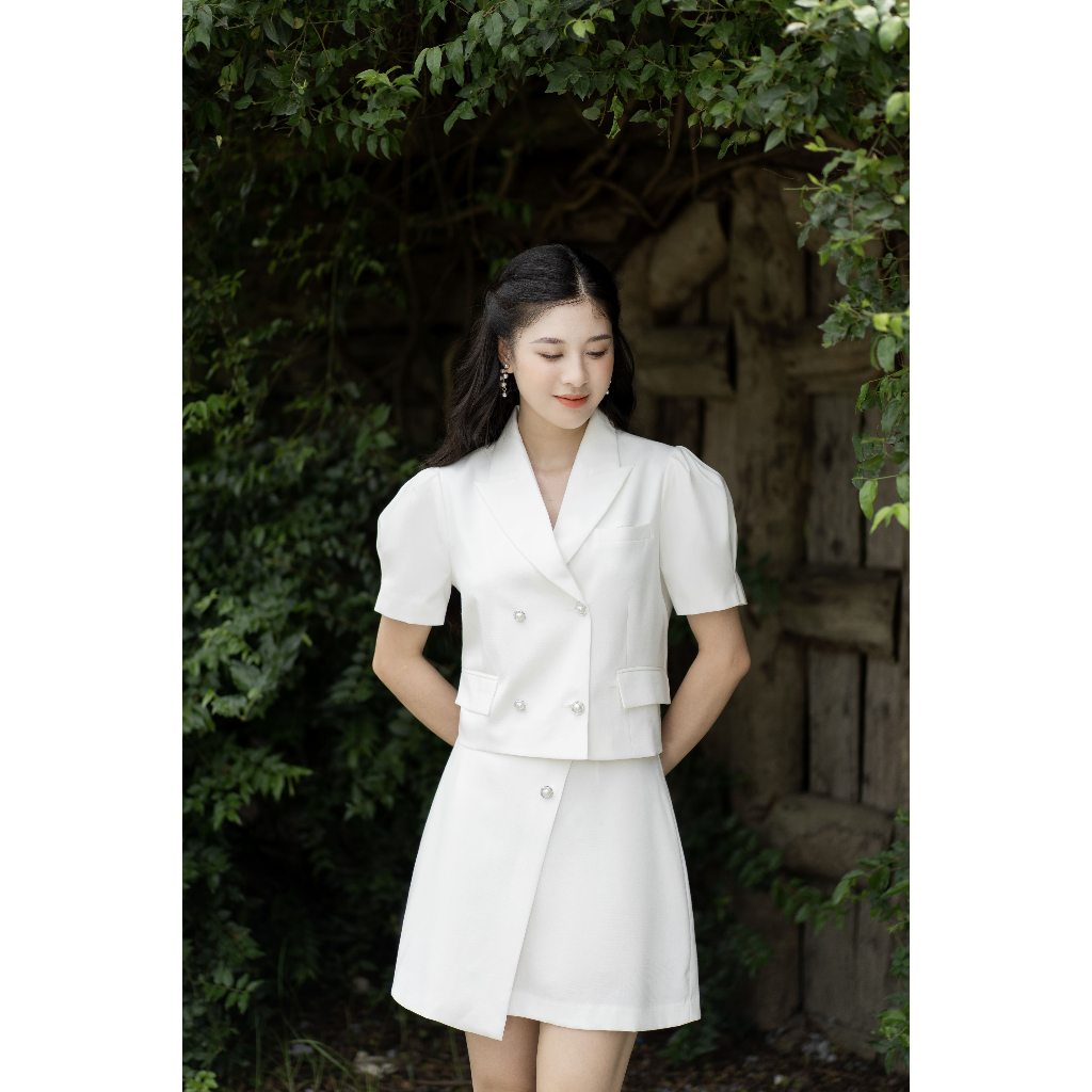 Áo Vest Dáng Ngắn 2 Lớp Thiết Kế W2ADT146 GNN