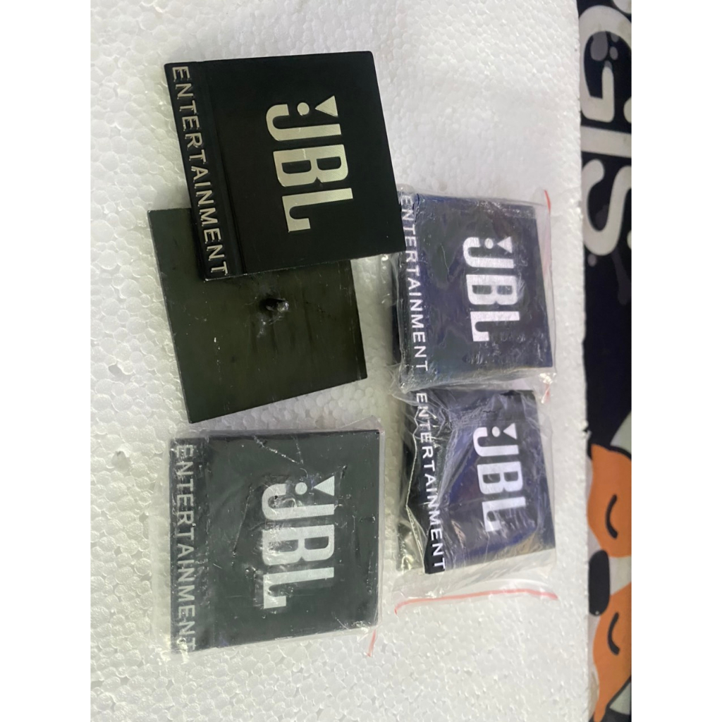 TEM LOA JBL NHÔM, KÍCH THƯỚC 5X5 CM, GIÁ 2 CHIẾC