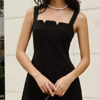 Đầm dây đen cut-out - YV LE & CO