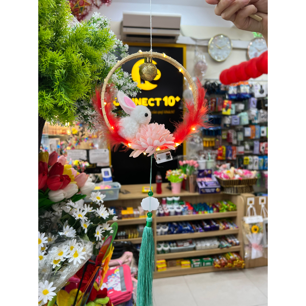 Đèn Trung Thu hình thỏ ngọc handmade có đèn