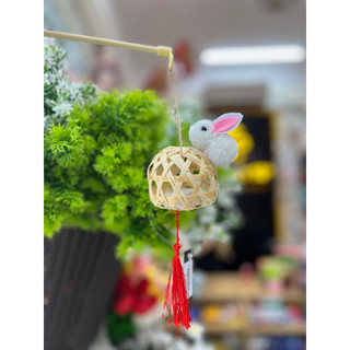 Đèn Trung Thu hình thỏ ngọc handmade có đèn