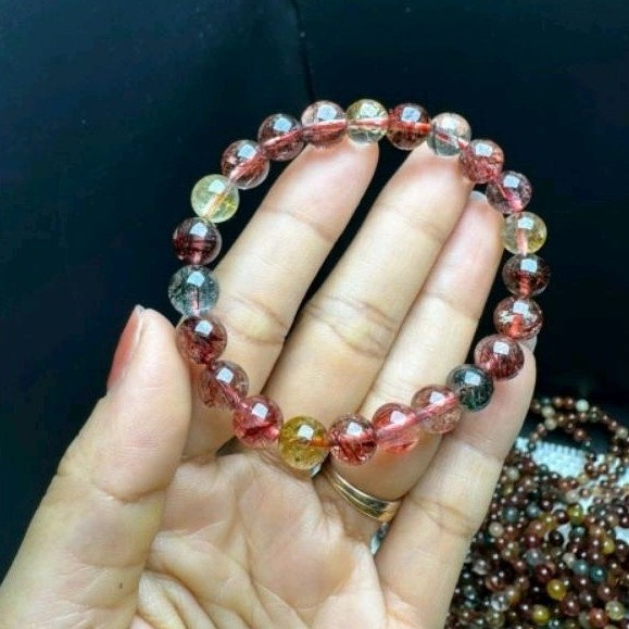 Vòng tay đá phong thủy T.A tóc Tam Tài size 6ly đến 10ly kèm kiểm định