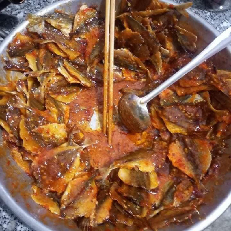 Cá chỉ vàng rim mặn ngọt 500gr