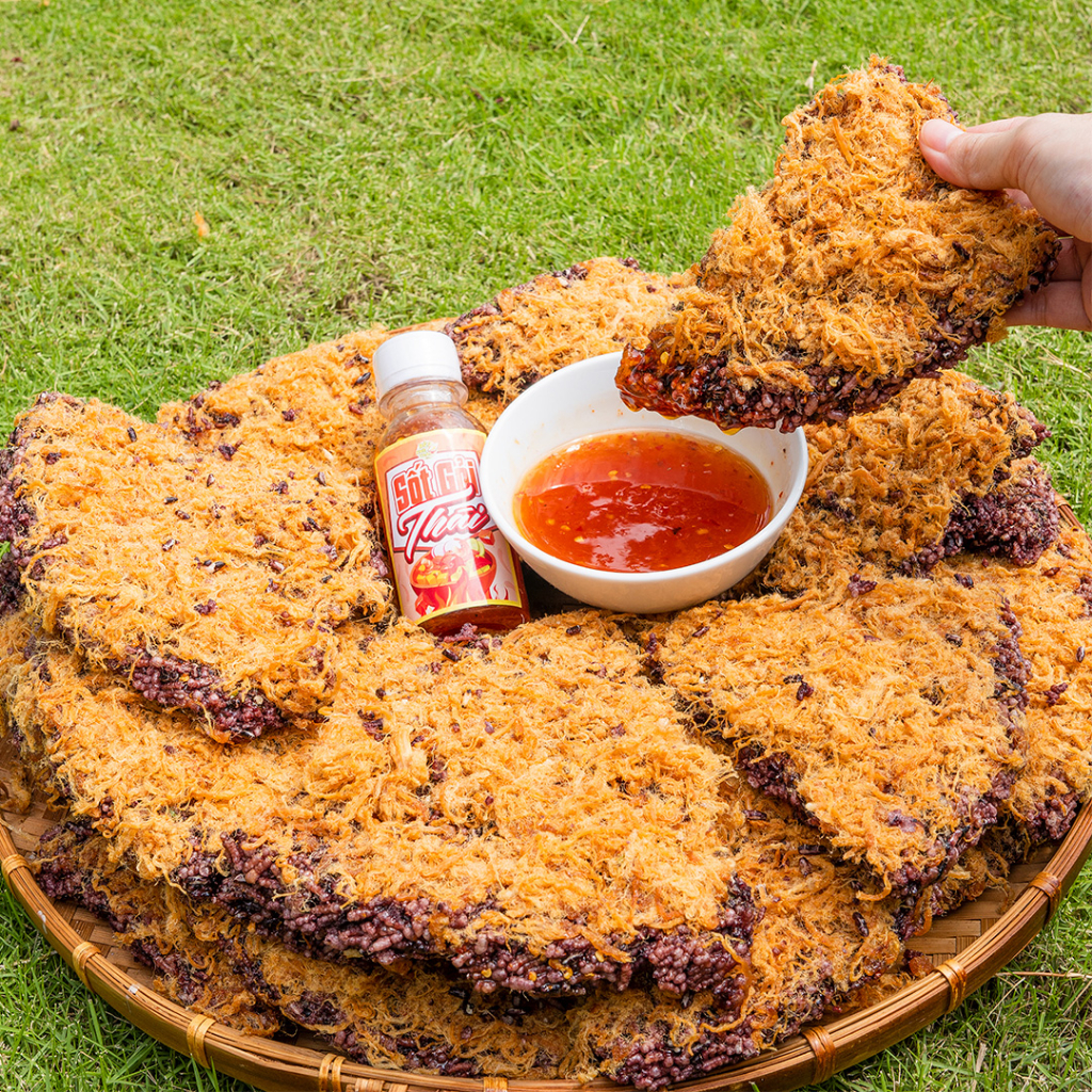 Cơm cháy gạo lứt siêu chà bông - cơm cháy đáy nồi - túi 500gr - bếp chè thái