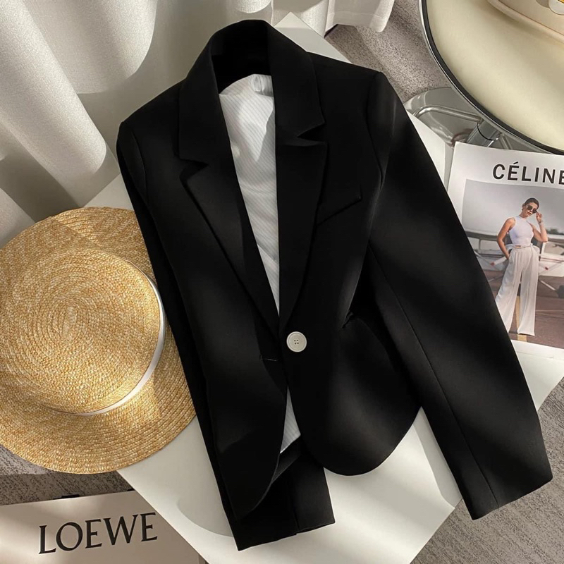 Áo blazer dáng ngắn