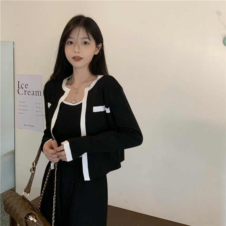 Áo croptop set 2 chi tiết phối túi kẻ viền Forly siêu hot FG127