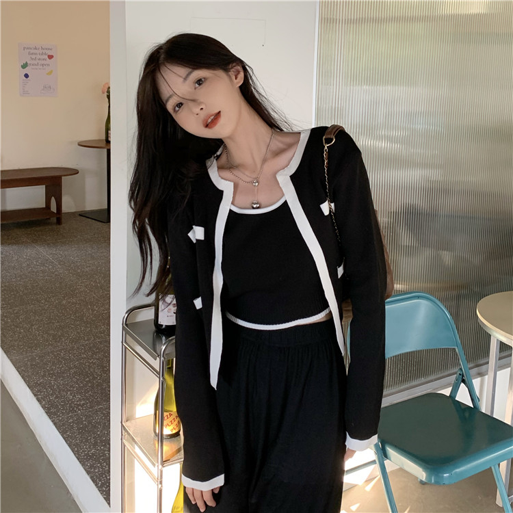 Áo croptop set 2 chi tiết phối túi kẻ viền Forly siêu hot FG127