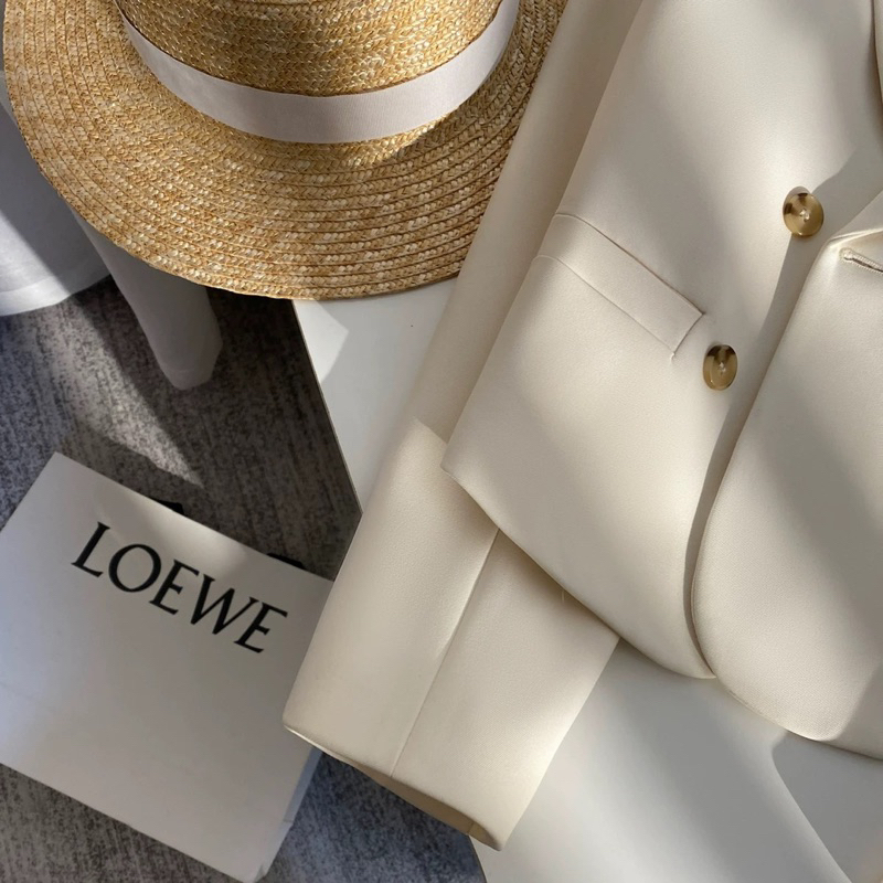 Áo blazer dáng ngắn 4 khuy