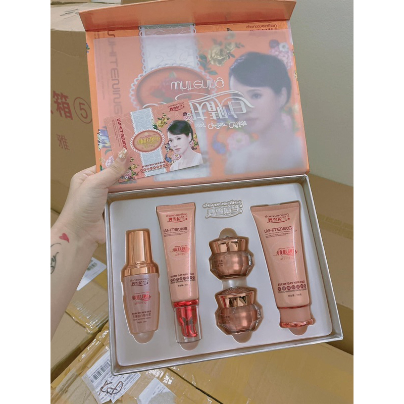 Bộ đôi ngày đêm hoàng cung cam nội dịa trung cho da nám