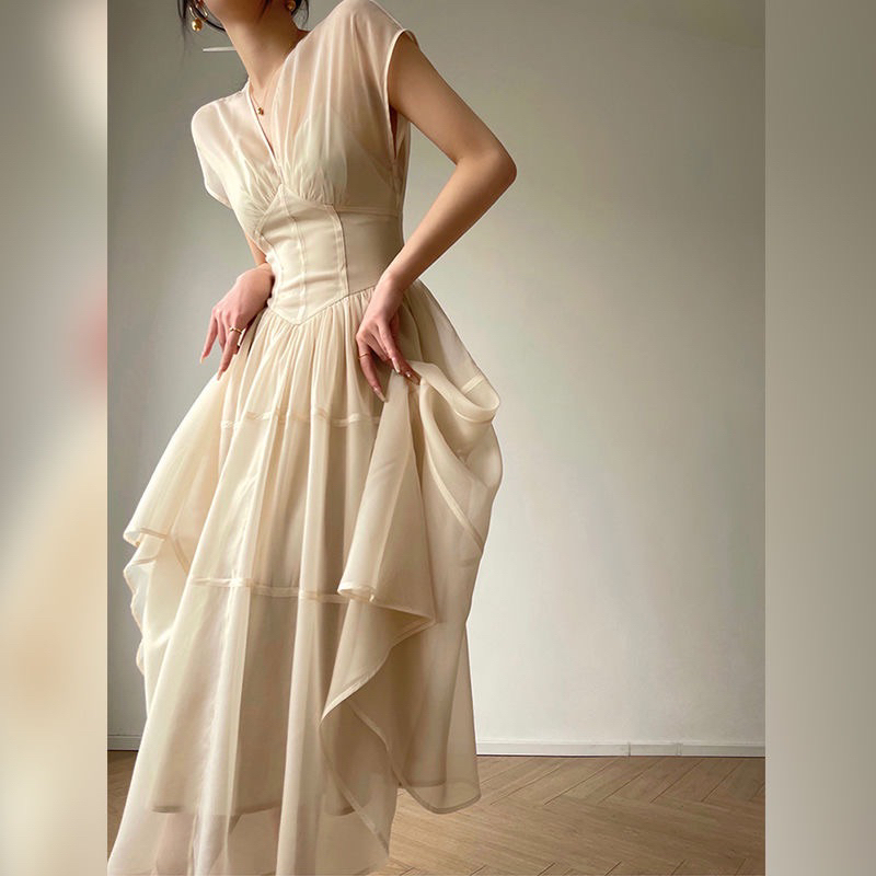 Đầm Voan Cổ Chữ V nhấn eo Phong Cách Retro Pháp 2023
