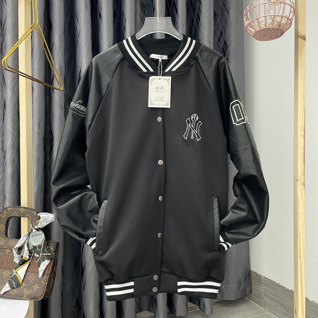 ÁO KHOÁC GIÓ BOMBER UNISEX CÚC BẤM FORM ĐẸP - ÁO KHOÁC BOMBER PHỐI TAY DA HOTTREND | BigBuy360 - bigbuy360.vn