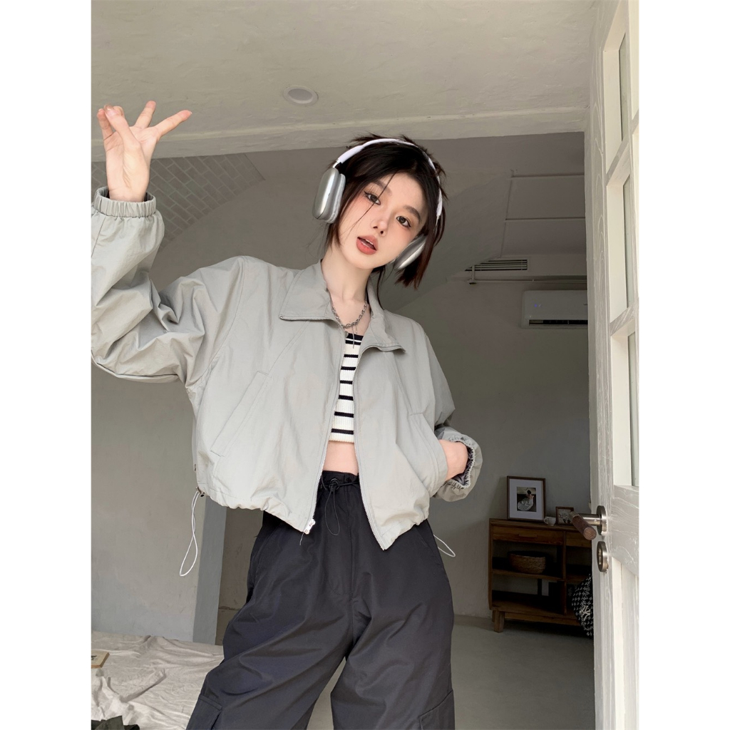 Áo khoác croptop gió dù nữ túi xỏ chất gió nhăn 2 lớp lót gió lụa dây đai đuôi áo,Áo gió dáng ngắn Shine.Clothes