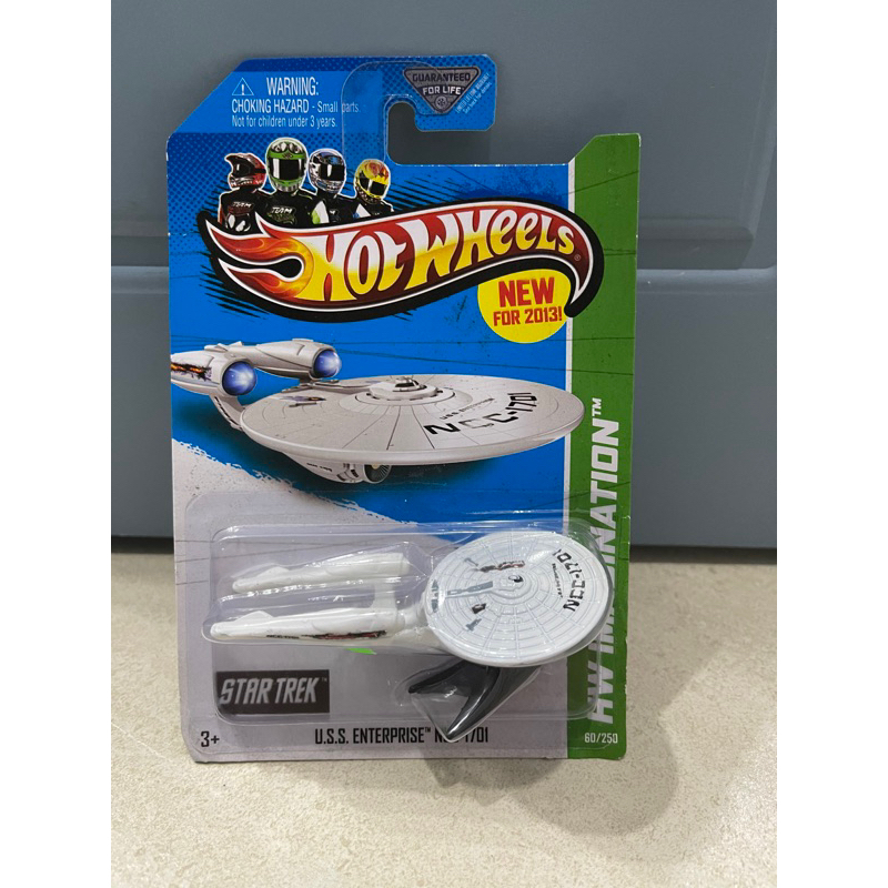 Xe mô hình đồ chơi Hotwheels cơ bản 1:64 - Máy Bay - U.S.S Enterprise NCC-1701
