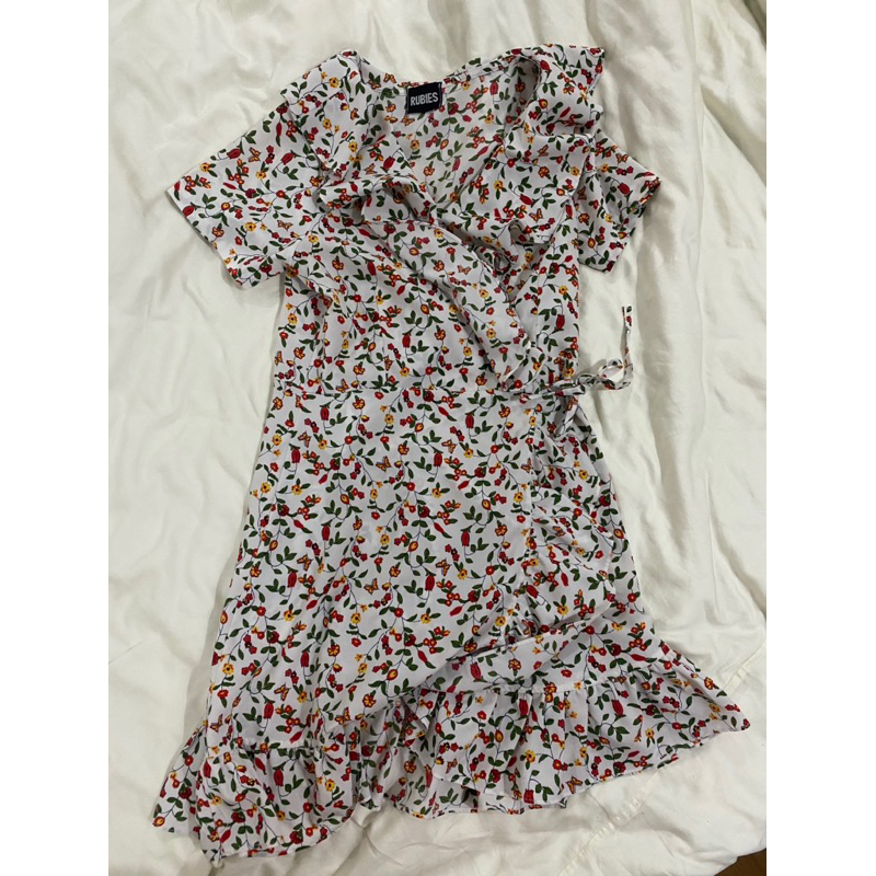 Pass váy hoa Rubies