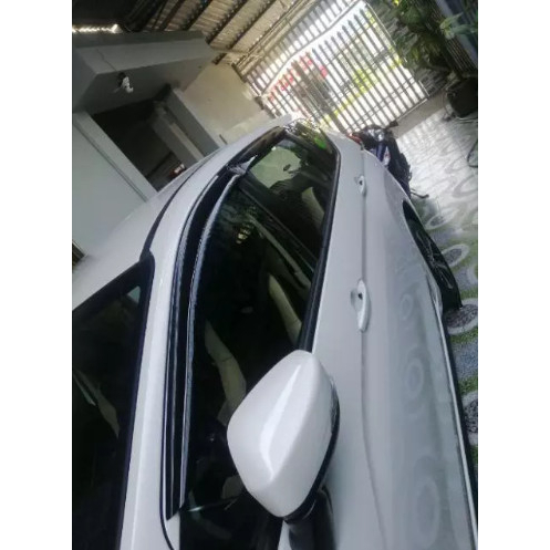 Vè Che Mưa Xe Mitsubishi Xpander, Xpander Cross 2018- 2021, 2022 nhựa đen dày