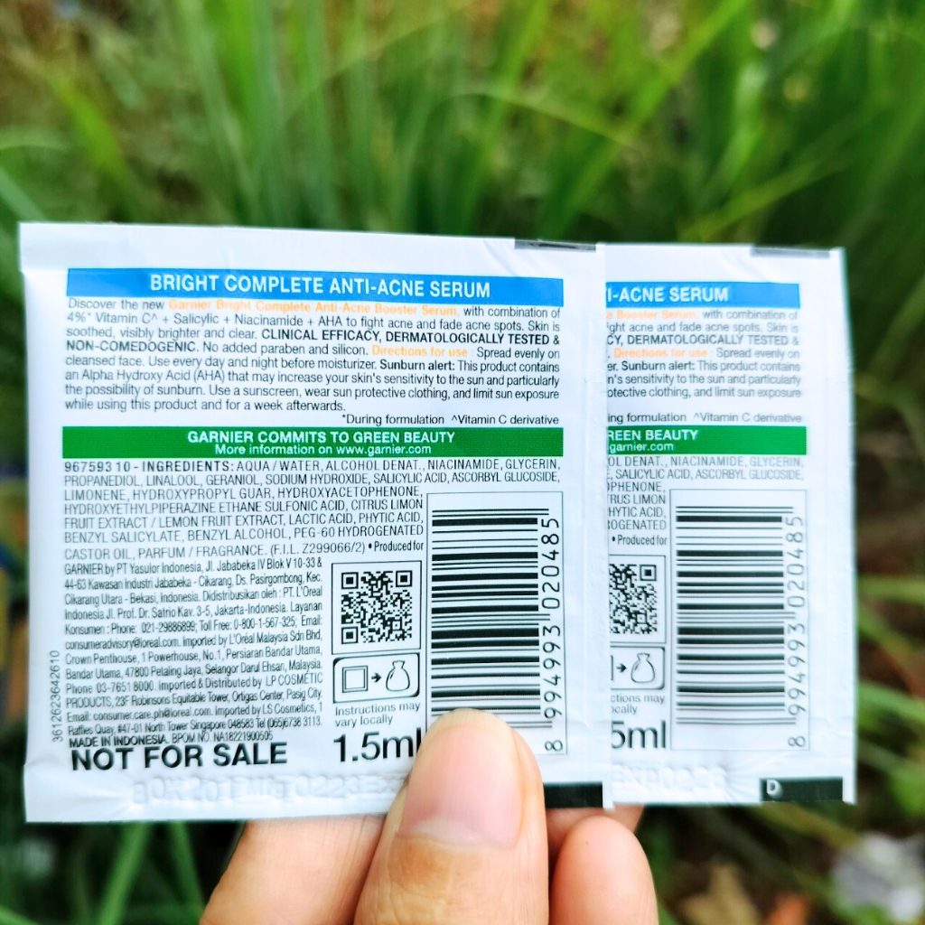 Set 5 Gói Serum Garnier Anti Acne Màu Xanh PHÁP Da Dầu Mụn 1.5ml/gói*5- Mẫu Thử