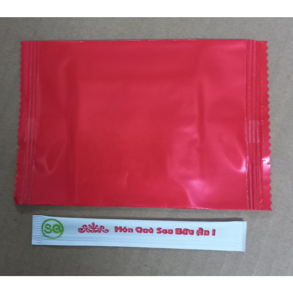 Combo 500 khăn lạnh mini + tăm cho bánh mì, thức ăn nhanh....