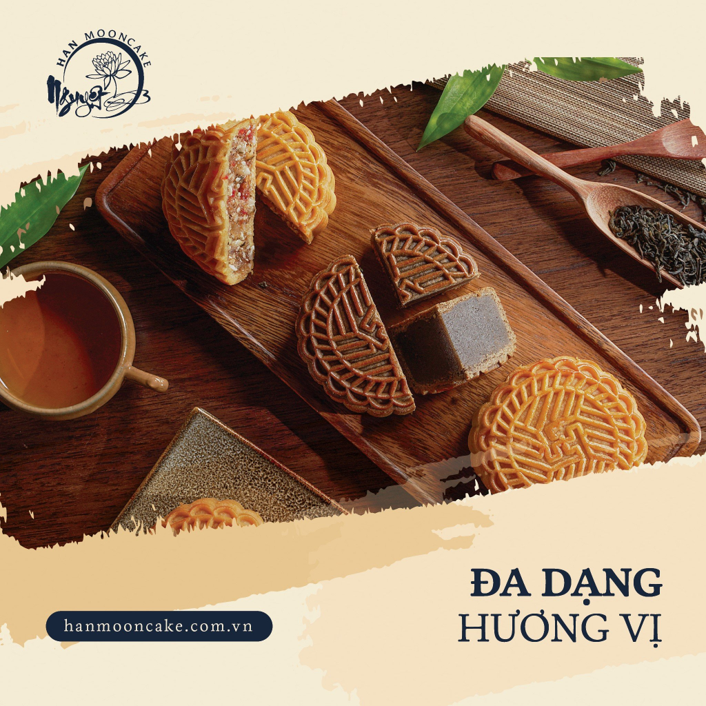 Bánh Trung Thu HAN MOONCAKE set Thăng Long Hoàng Thành hộp 4 bánh 200g