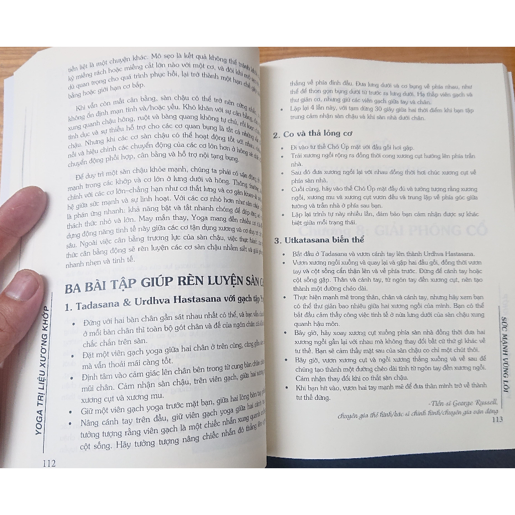 Sách Yoga trị liệu xương khớp