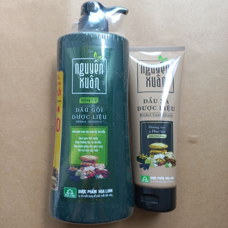 Dầu gội Nguyên Xuân xanh lá dưỡng tóc Chai vòi lớn 600ml