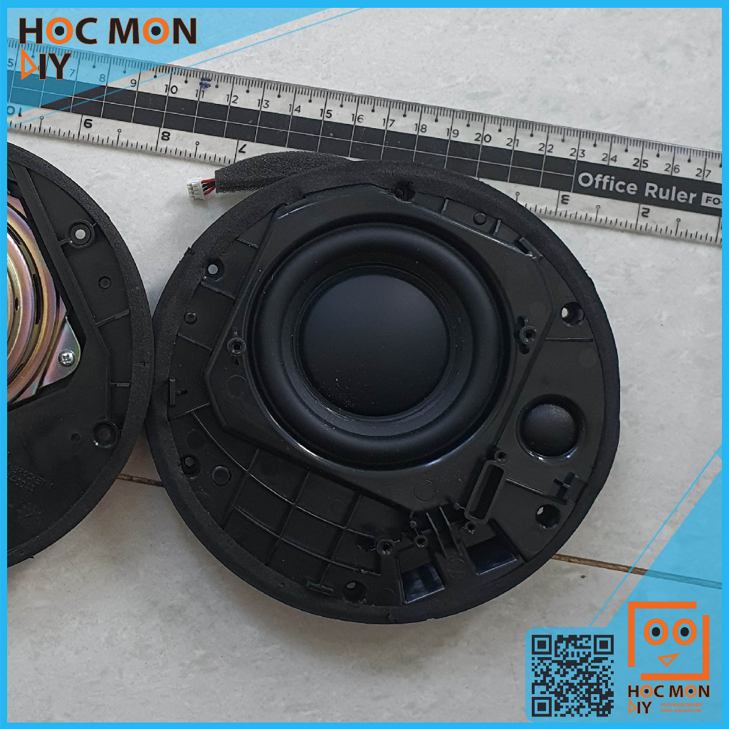 Cụm loa siêu mỏng Eastech gồm 1 loa bass và 1 loa treble
