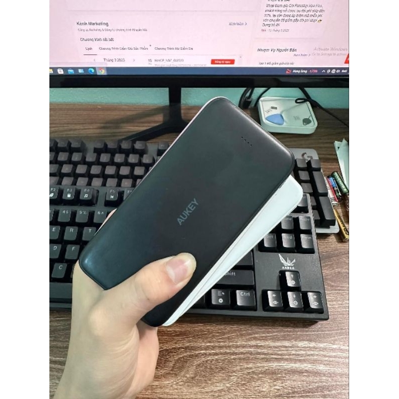 Pin sạc dự phòng Aukey Basix Slim PB-N99 10000mAh Like New
