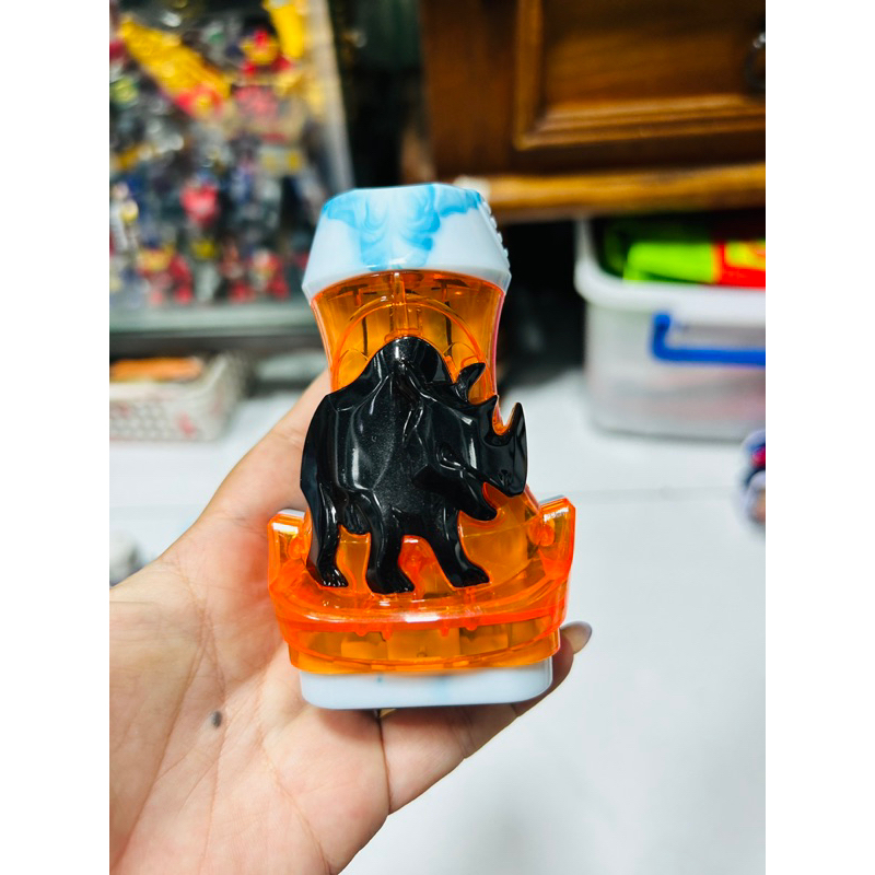 Đồ chơi siêu nhân Kamen Rider Revice DX Vistamp Selection 04