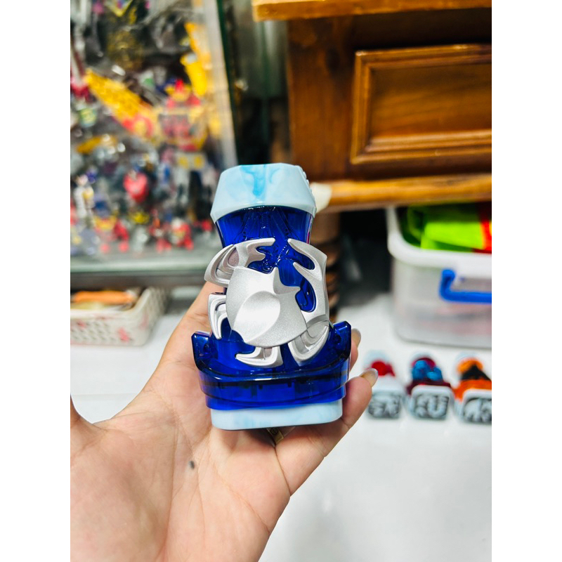 Đồ chơi siêu nhân Kamen Rider Revice DX Vistamp Selection 04