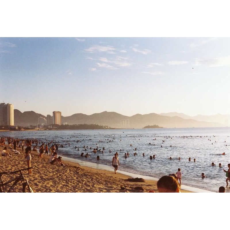 - Film 135  giá rẻ, 20 kiểu, Nguyên Seal, hàng US