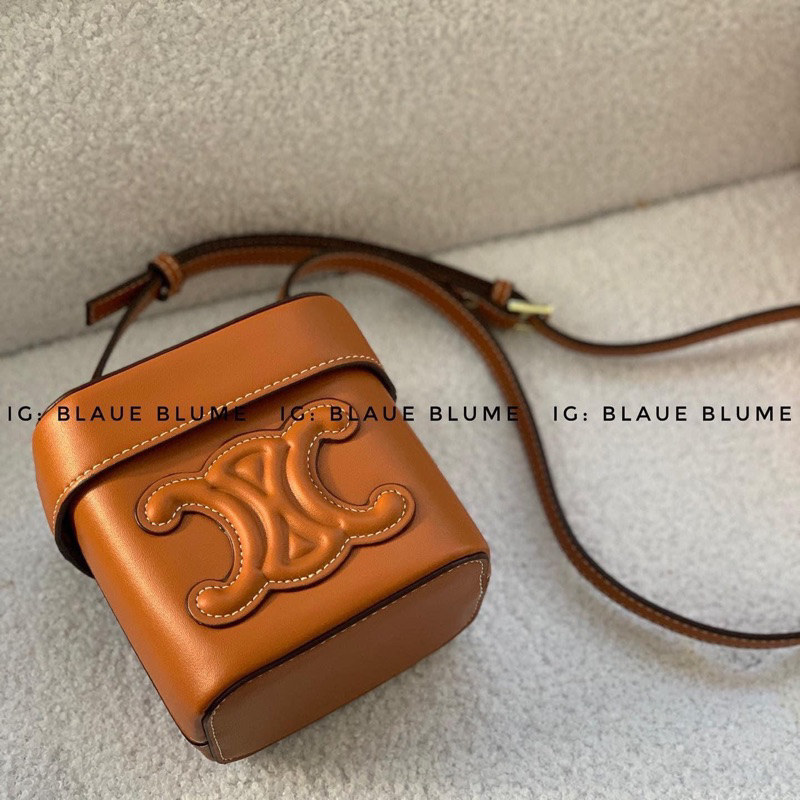 𝐁𝐥𝐚𝐮𝐞𝐁𝐥𝐮𝐦𝐞🦋 -  Cheap moment w Lisa Black Pink - Mini box - túi hộp nâu thanh lịch 🤎