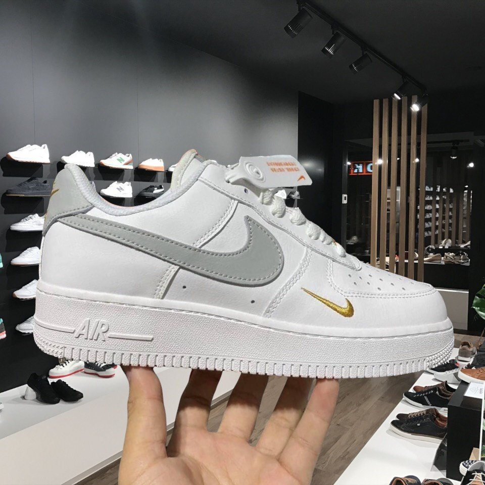 Giày sneaker AF1 trắng vạch nâu Hot trend nam nữ, Giày thể thao FORCE 1 trắng vệt nâu dùng đi học,tập gym,chạy bộ 2023