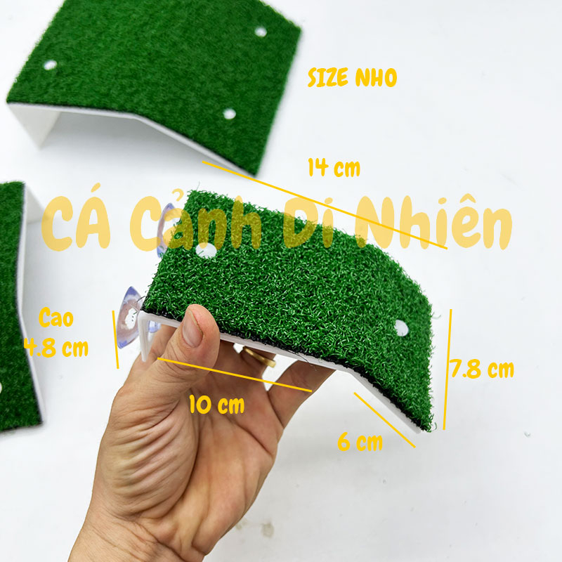 Máng leo cho rùa phơi nắng mặt cỏ nhân tạo có đế hít trang trí cho bể nuôi rùa cảnh