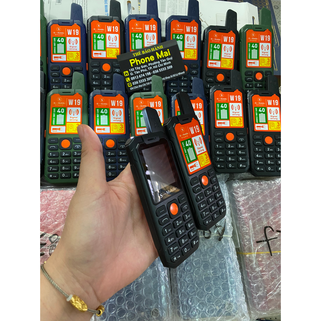 Điện Thoại 3 Sim Mobile W19 Pin Khủng Loa To Giá Rẻ - Bảo Hành 12 Tháng