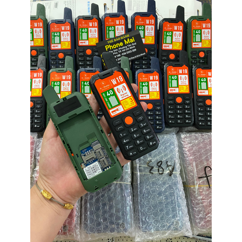 Điện Thoại 3 Sim Mobile W19 Pin Khủng Loa To Giá Rẻ - Bảo Hành 12 Tháng