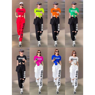 BộTập Zumba-Gym-Aerobic 💥𝐀𝐌𝐀𝐘𝐙𝐈𝐍𝐆! 𝐂𝐀́ 𝐓𝐈́𝐍𝐇💥 Áo Croptop Nhiều Chữ & Quần Joger Túi Hộp vô cùng NỔI BẬT THU HÚT