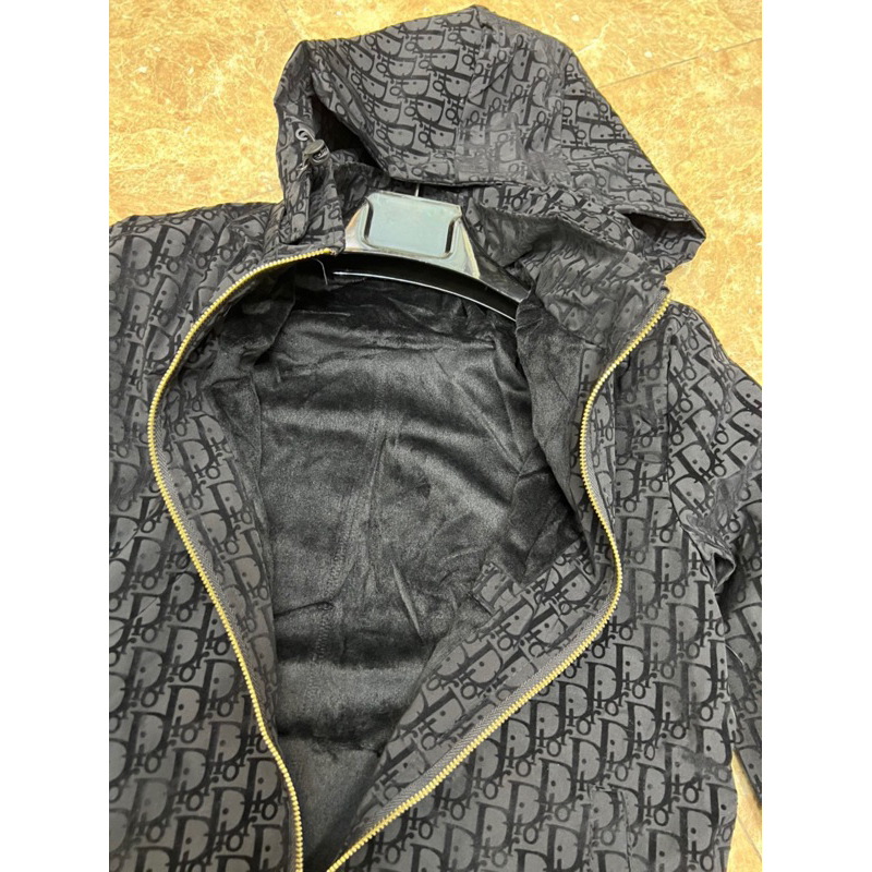 Áo khoác dior chất nhung in vân dập nổi,lót lông siêu ấm