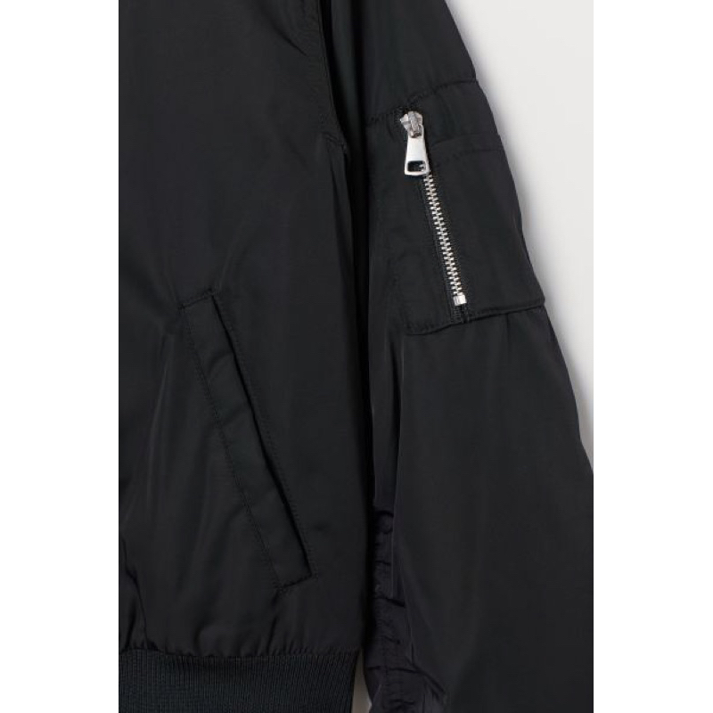 Áo Bomber Phao Bé Trai Đáp Túi Tay Đen HaM