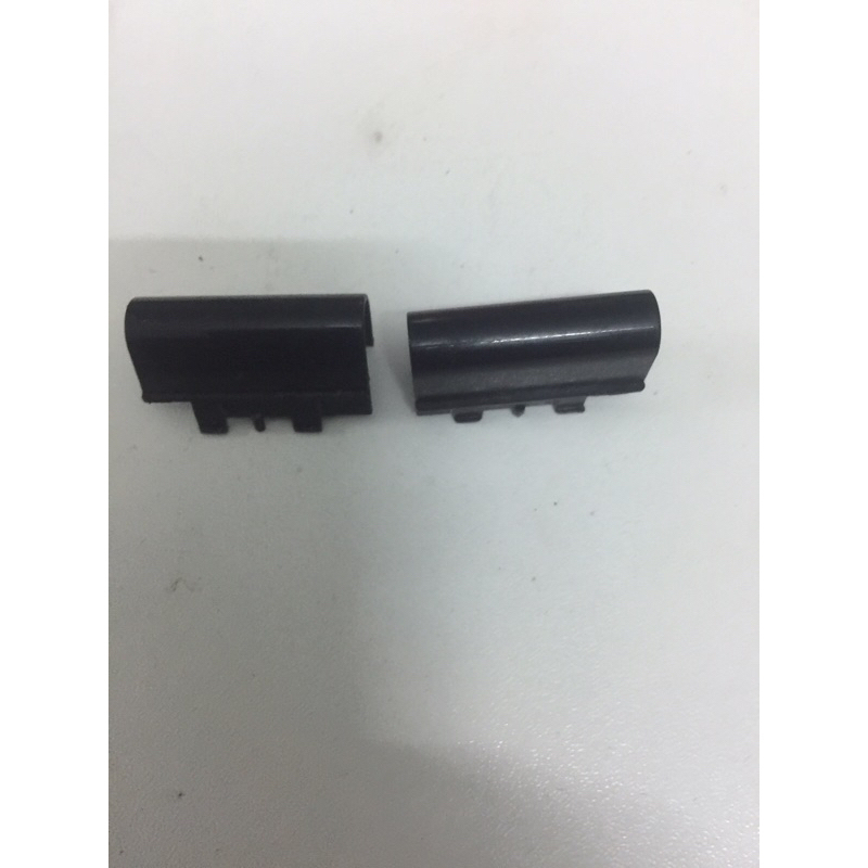 Thay tai ốp bản lề laptop Dell 4010