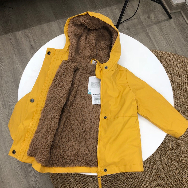 Áo khoác phao lót lông cừu Mickey vàng dư xịn chống nước cho bé trai bé gái