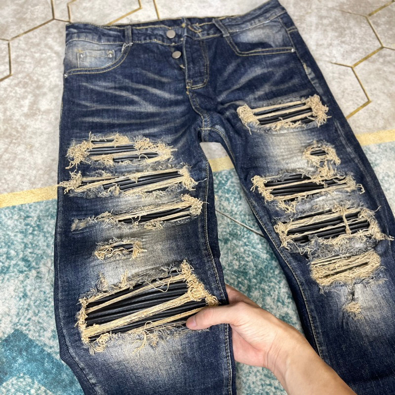 Quần JEAN Nam AMIRI Slimfit xanh rách tua lót da Quần bò Amiri vá nhiều da đen bản đẳng cấp nhất dòng vá da