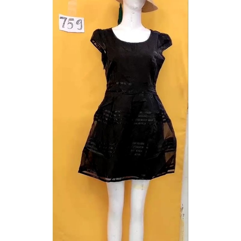 Đầm voan kiếng phối viền ánh bóng . S759