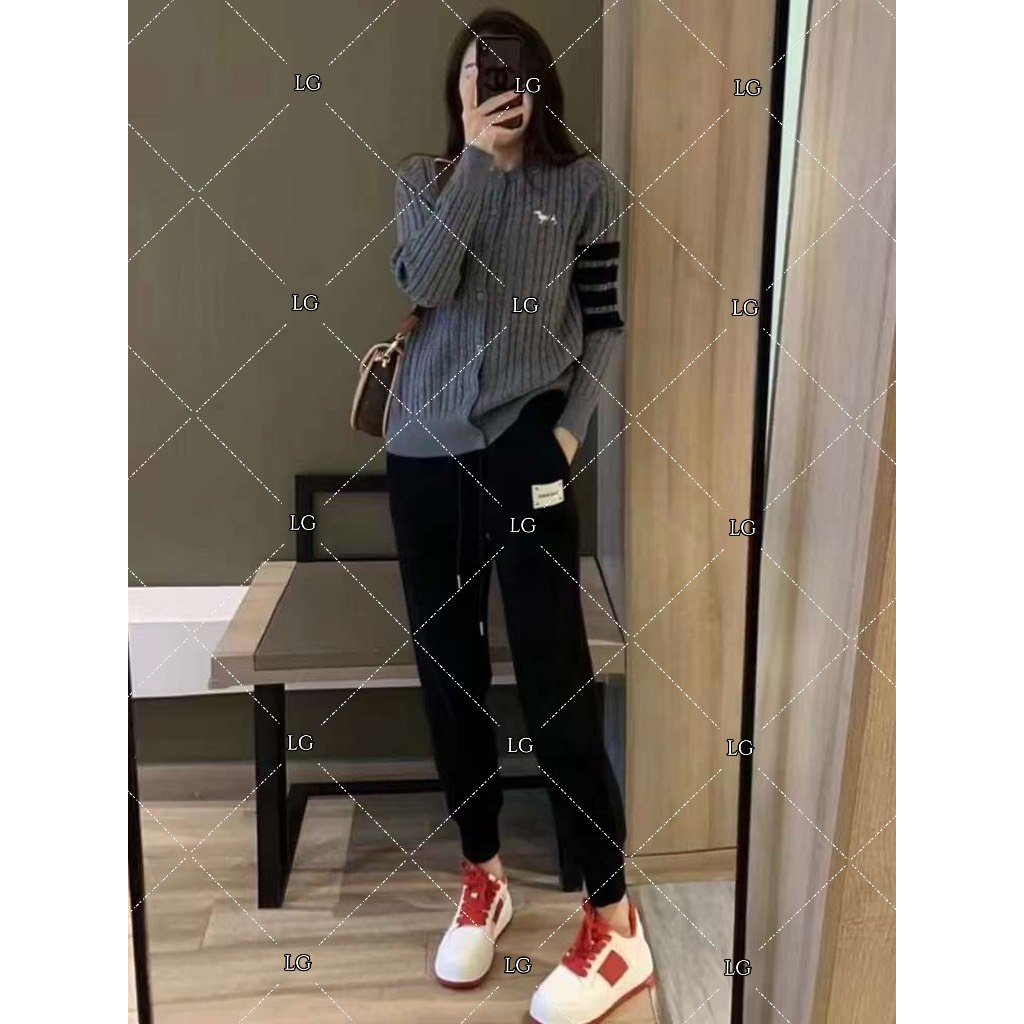 Áo len bó Thom Browe