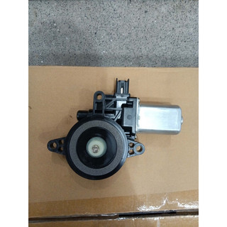 Mô tơ lên xuống kính mazda 3 2010-2013