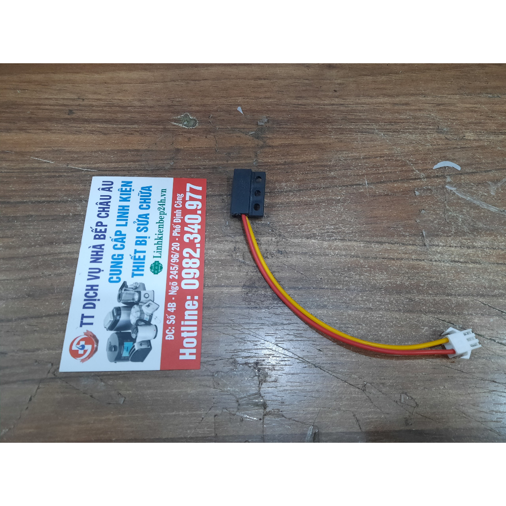 Công tắc từ bình nóng lạnh trực tiếp