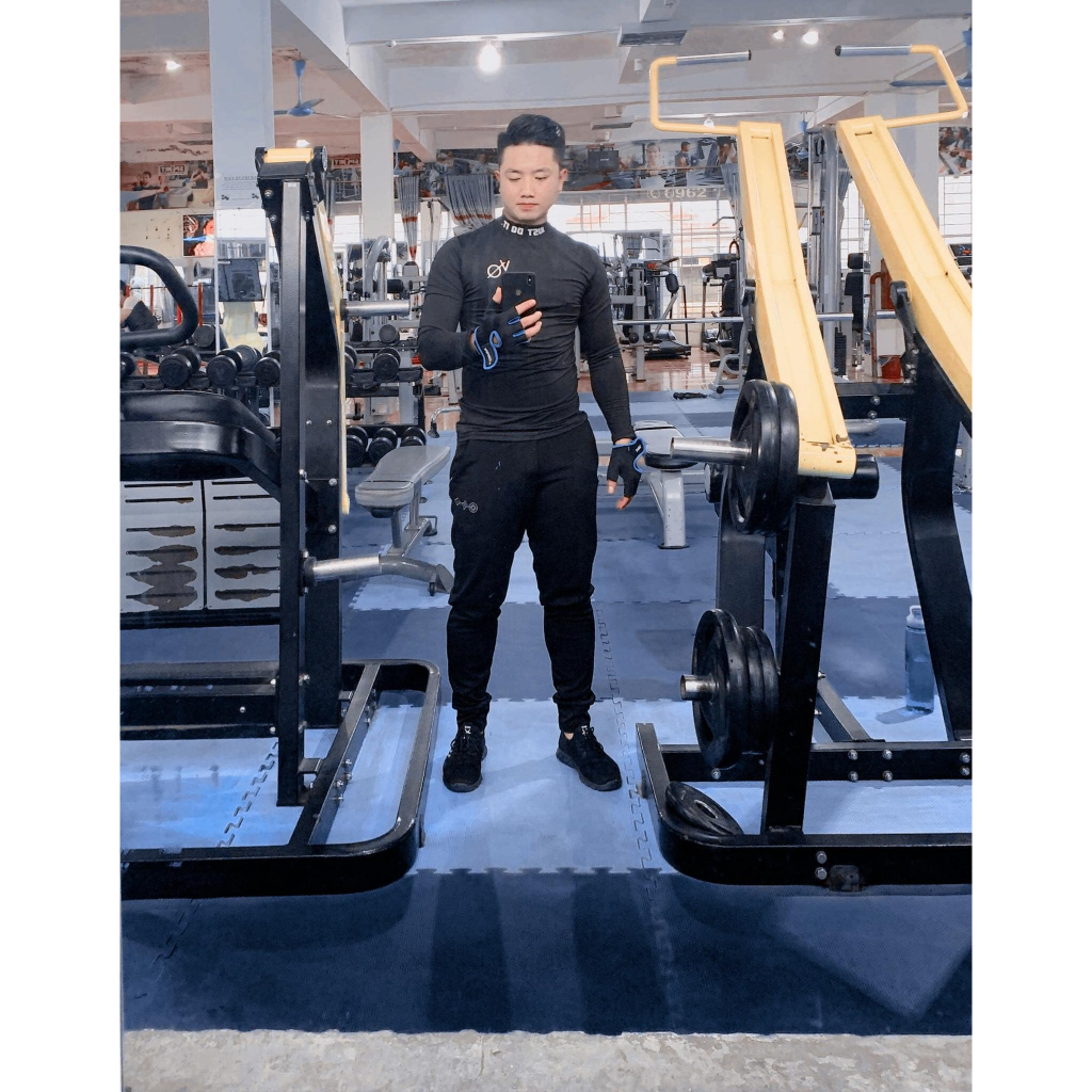 Áo  Thể Thao Nam LA Sport  thun lạnh tập gym cổ tròn dài tay vải thoáng mát co giãn chuẩn form Nam Tính