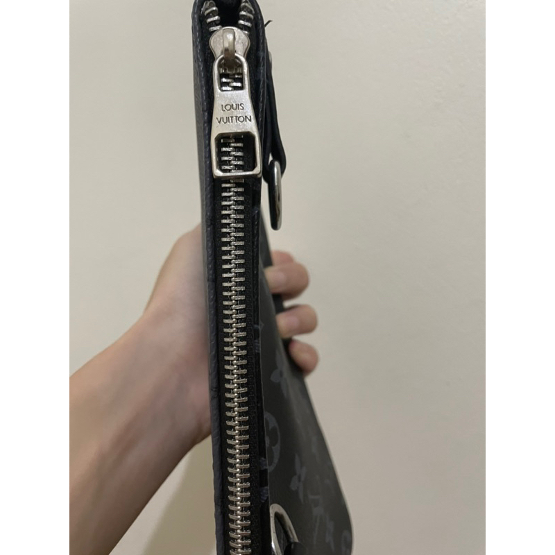 Clutch LouisV - Ví cầm tay